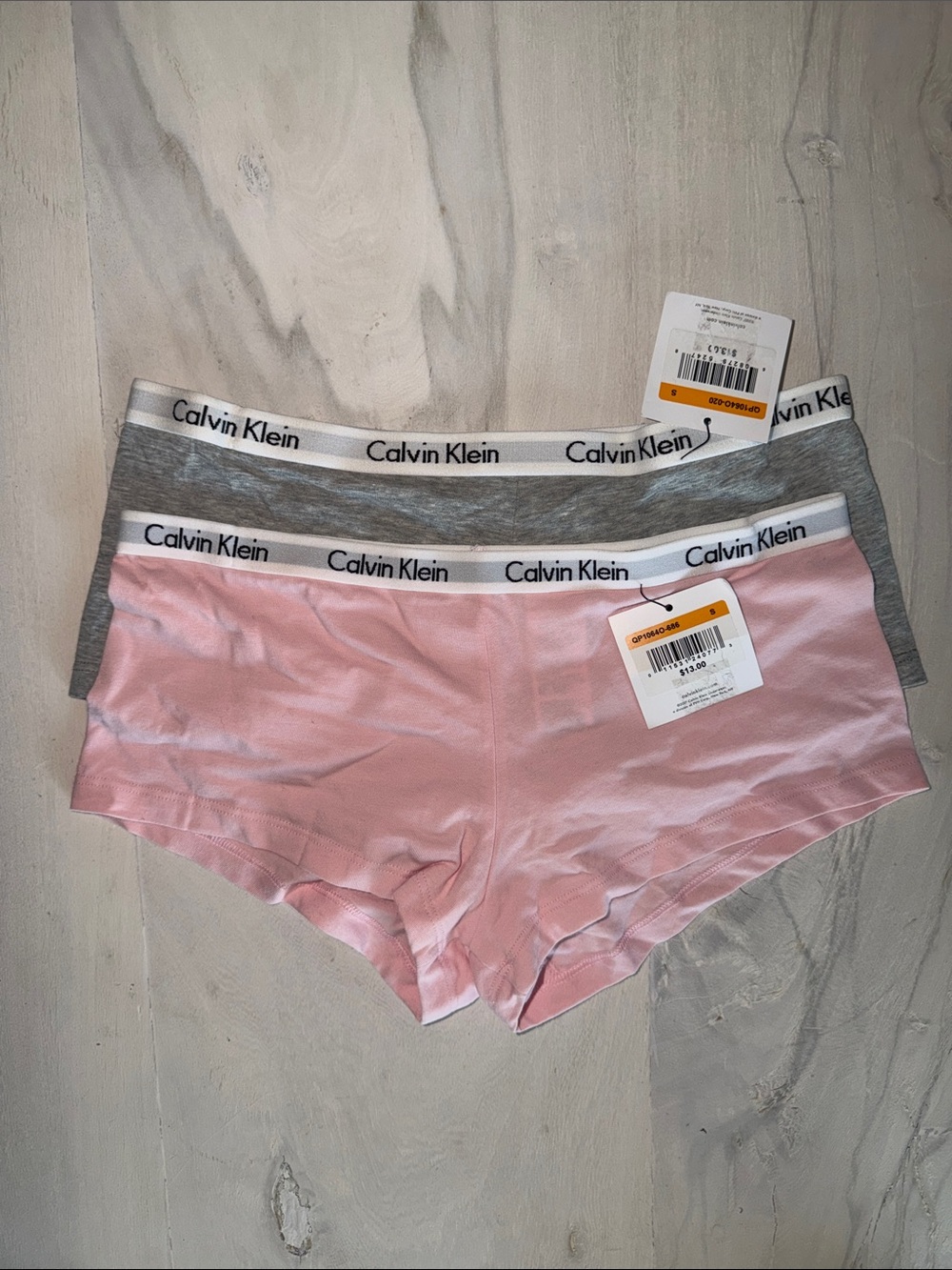 NWT Calvin Klein boyshorts
